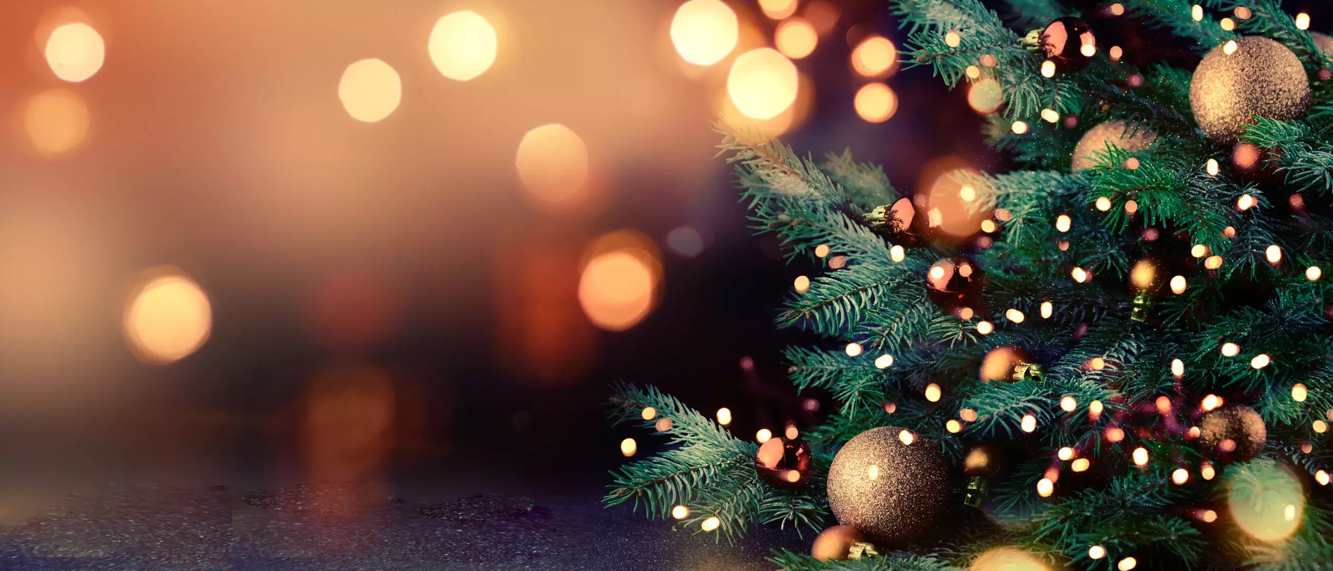 Christmas tree with golden lights
